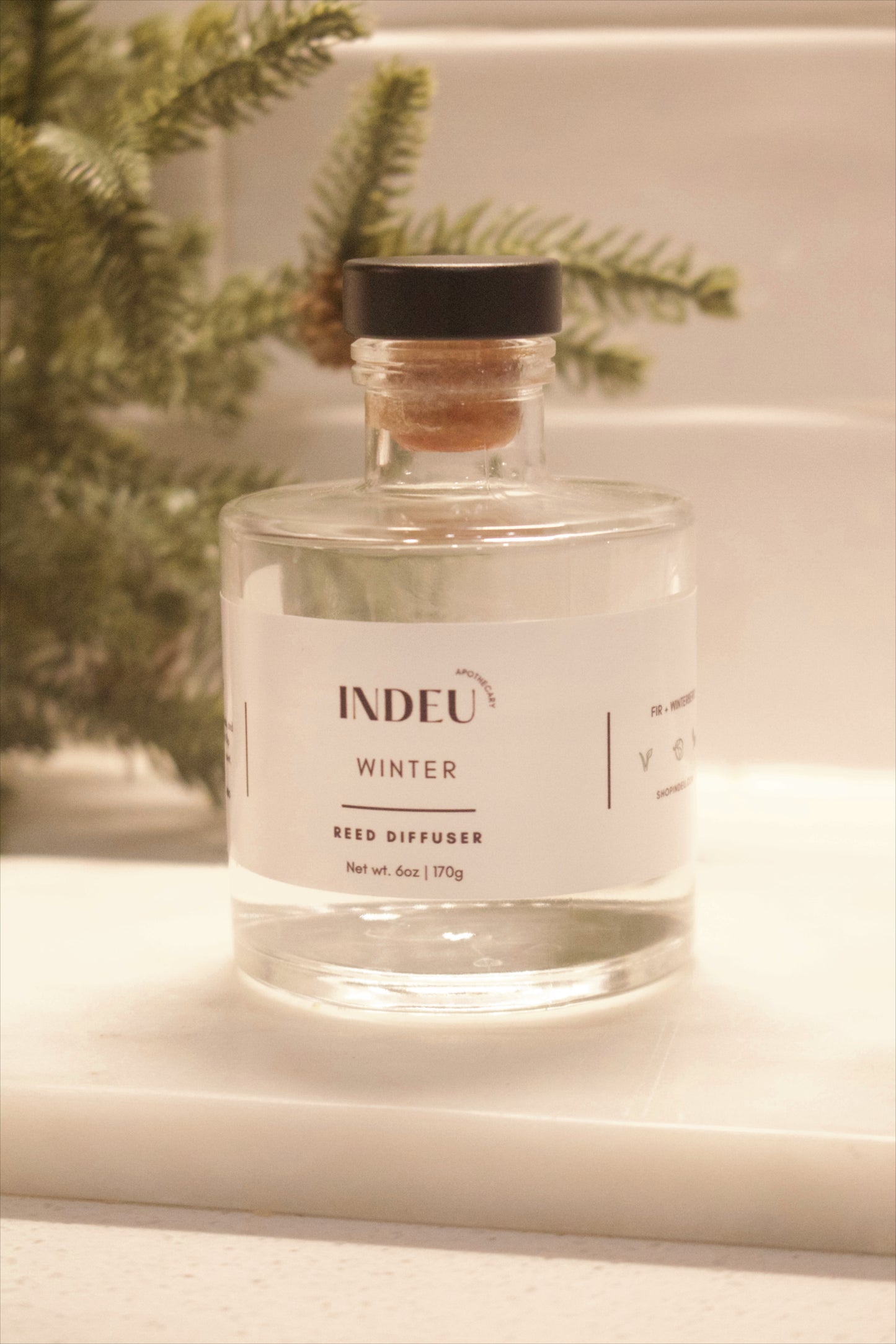 WINTER REED DIFFUSER